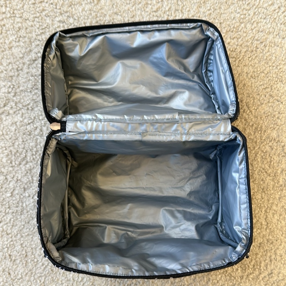 Peace Sign Insulated Lunchbox - Picture 7 of 10